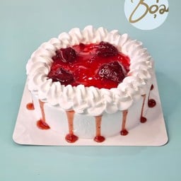 เค้กสตอเบอรี่-น้ำตก 1ปอนด์