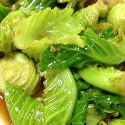 ผัดแขนงไฟแดง