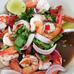 ยำกุ้งสุก