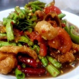 ข้าวเหนียว ส้มตำ  หมูทอด หมึกทอด แคปหมู ณัฏฐณิชา ข้าวเหนียวส้มตำ