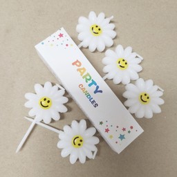 เทียนปักเค้ก รูปดอกเดซี่ 1 ชิ้น