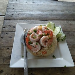 นู๋ เเคท กะเพราปู Holy Basil