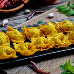 เกี๊ยวหมูทอด