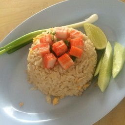 ข้าวผัดไส้กรอก