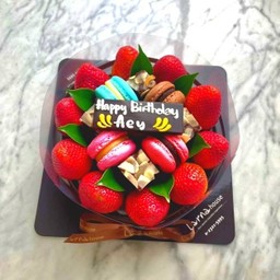 Medley Decoration Larna Cake 1 Pound