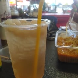 น้ำลำใย ข้างธนาคารกรุงไทย สาขาเนวาด้า