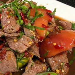 ตำเกาเหลาเนื้อวัวสะดุ้งน้ำปลาร้า