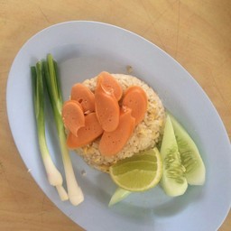 ข้าวผัดแหนม