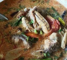 ต้มยำปลาช่อน