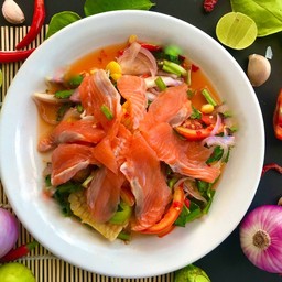 ยำแซลม่อน(ใหญ่)