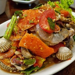 ตำเกาเหลา (แซลมอน-หอยแครง-กุ้ง)