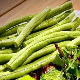 ถั่วฝักยาว