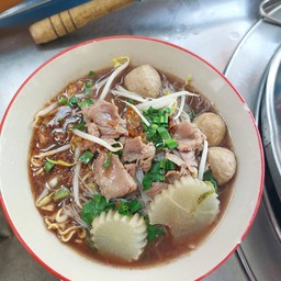 ก๋วยเตี๋ยวโกรวย by คุณป๊อบ บิ๊กซีมินิ พุทธสาคร