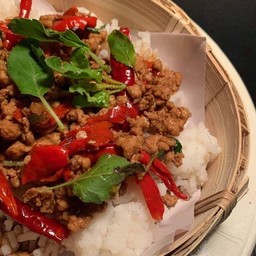 ก๋วยเตี๋ยวแลกบัตร