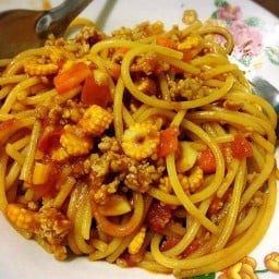 สปาเก็ตตี้ผัดซอสหมูสับ