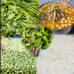 ขนมจีนน้ำยาป่าไก่รสเด็ด