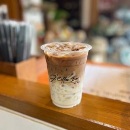 ลาเต้เย็น