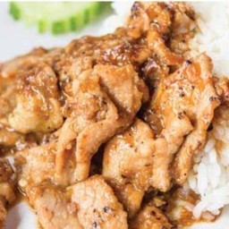 หมูกระเทียม