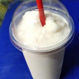 น้ำสับปะรดนมสดปั่น