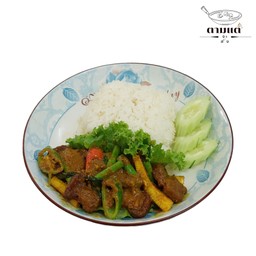 ข้าวเครื่องแกง หมูกรอบ