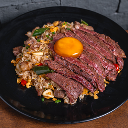 ข้าวผัดมันเนื้อไข่ดอง D-Rump