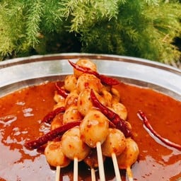 ลูกชิ้นปิ้ง หมูแท้ๆ แบบ6ไม้