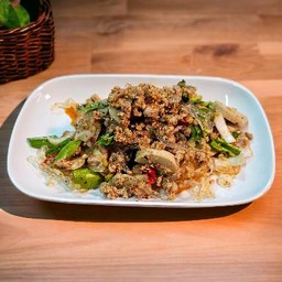 ลาบเส้นเเก้ว