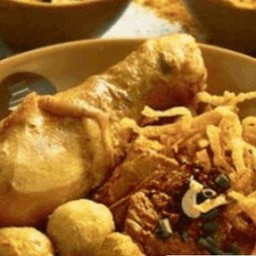 ข้าวซอย ไก่+หมู