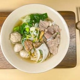ก๋วยเตี๋ยวเนื้อ