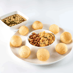 Nakhon Mumbai นครมุมไบ ตรงข้าม พิซซ่าคอมปะนี