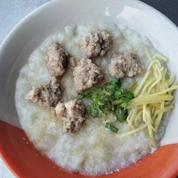 โจ๊กหมูสับ