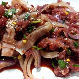 ก้อยเนื้อ