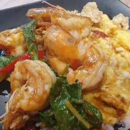 ข้าวกระเพรากุ้งไข่ข้น