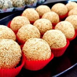 บัวลอยทอดไส้คัสตาร์ด,ถั่วแดง