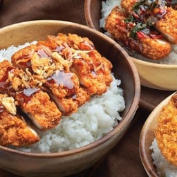 ตั้งใจ ไก่ทอด ถนนเพชรบุรีตัดใหม่
