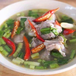 ต้มแซ่บกระดูกอ่อนหมู