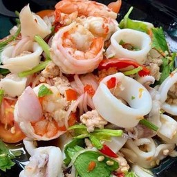 ยำรวมทะเล