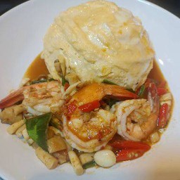 ต้มยำ ราดข้าว