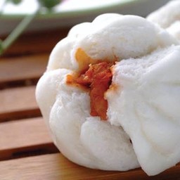 ซาลาเปาหมูแดง