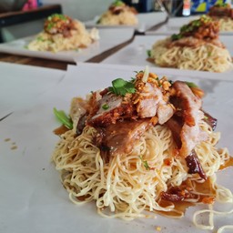 บะหมี่หมูทอด(แห้ง)