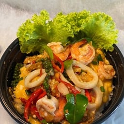 ข้าวไข่ข้นผัดฉ่าทะเล