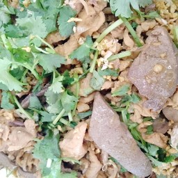 หมูกระเทียมพริกไทย