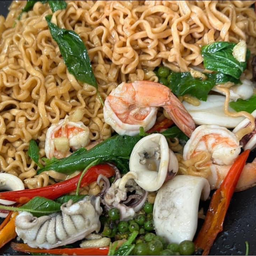 มาม่าขี้เมาทะเล