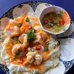 ข้าวไข่ขยี้กุ้ง