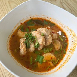 หมูเด้งตัมยำ