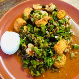 ยำถั่วพูกุ้งสด