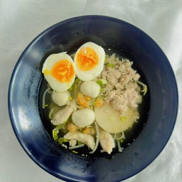 ก๋วยเตี๋ยวน้ำใส หมู
