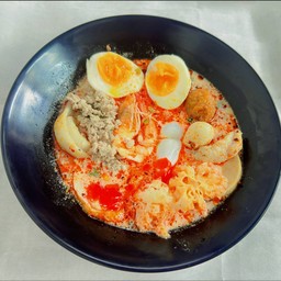 ก๋วยเตี๋ยวโฟยำ รวมมิตร