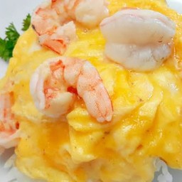 ข้าวราดไข่ข้นกุ้ง