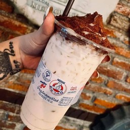 นมหมีเย็นภูเขาไฟ